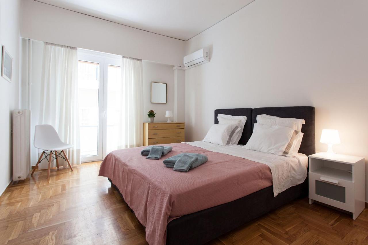 2 Bdrm Apt For Up To 6 Guests Next To Acropolis Museum Athens Ngoại thất bức ảnh