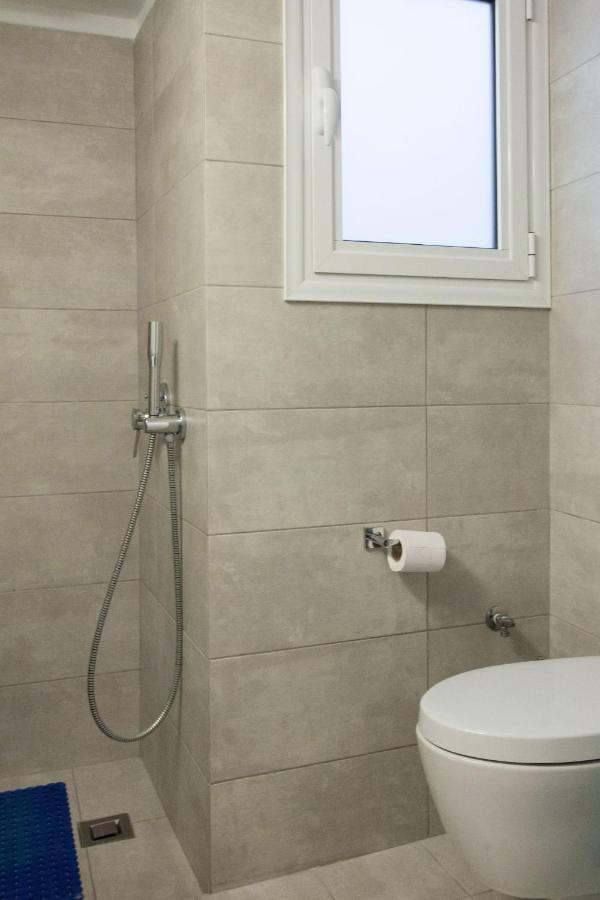 2 Bdrm Apt For Up To 6 Guests Next To Acropolis Museum Athens Ngoại thất bức ảnh